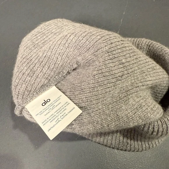 Alo yoga notable beanie - Picture 3 of 3